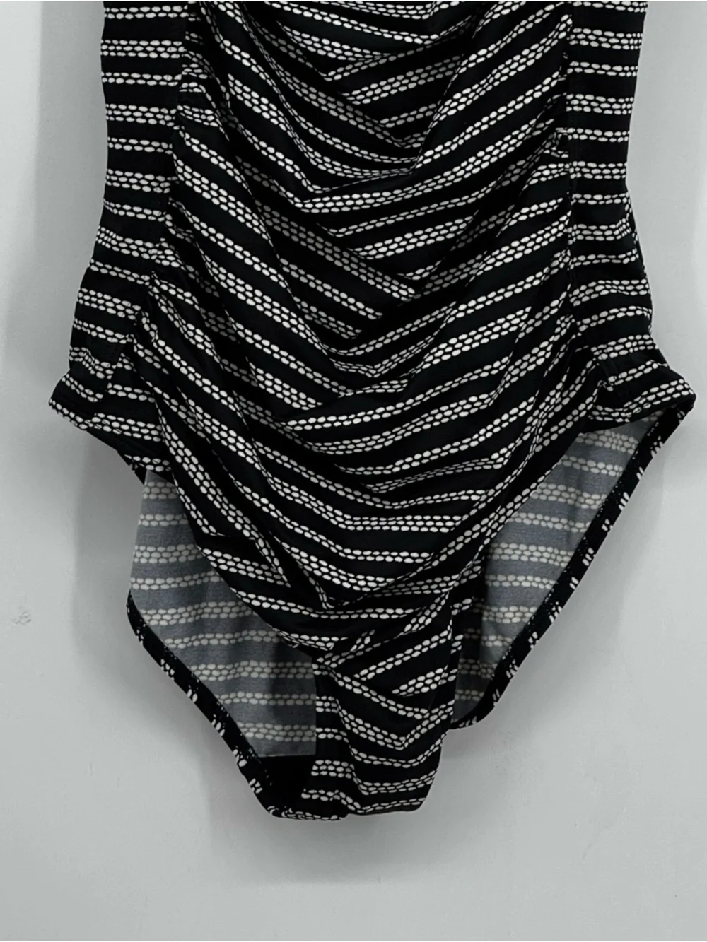LL Bean 12 Black/White Nylon/Elastane Striped One Piece UPF 50+ Bathing Suit